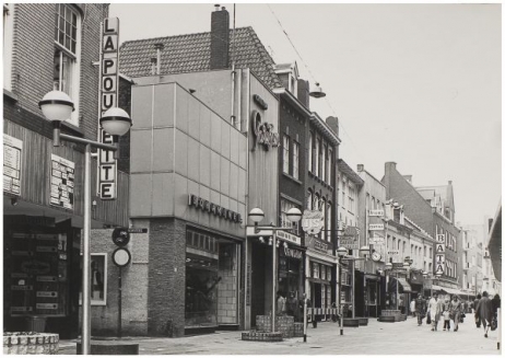 Cinema Parisien in de Vrijstraat (1972), foto Technische Dienst gemeente Eindhoven, collectie RHCe