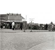 Duizend bommen en granaten